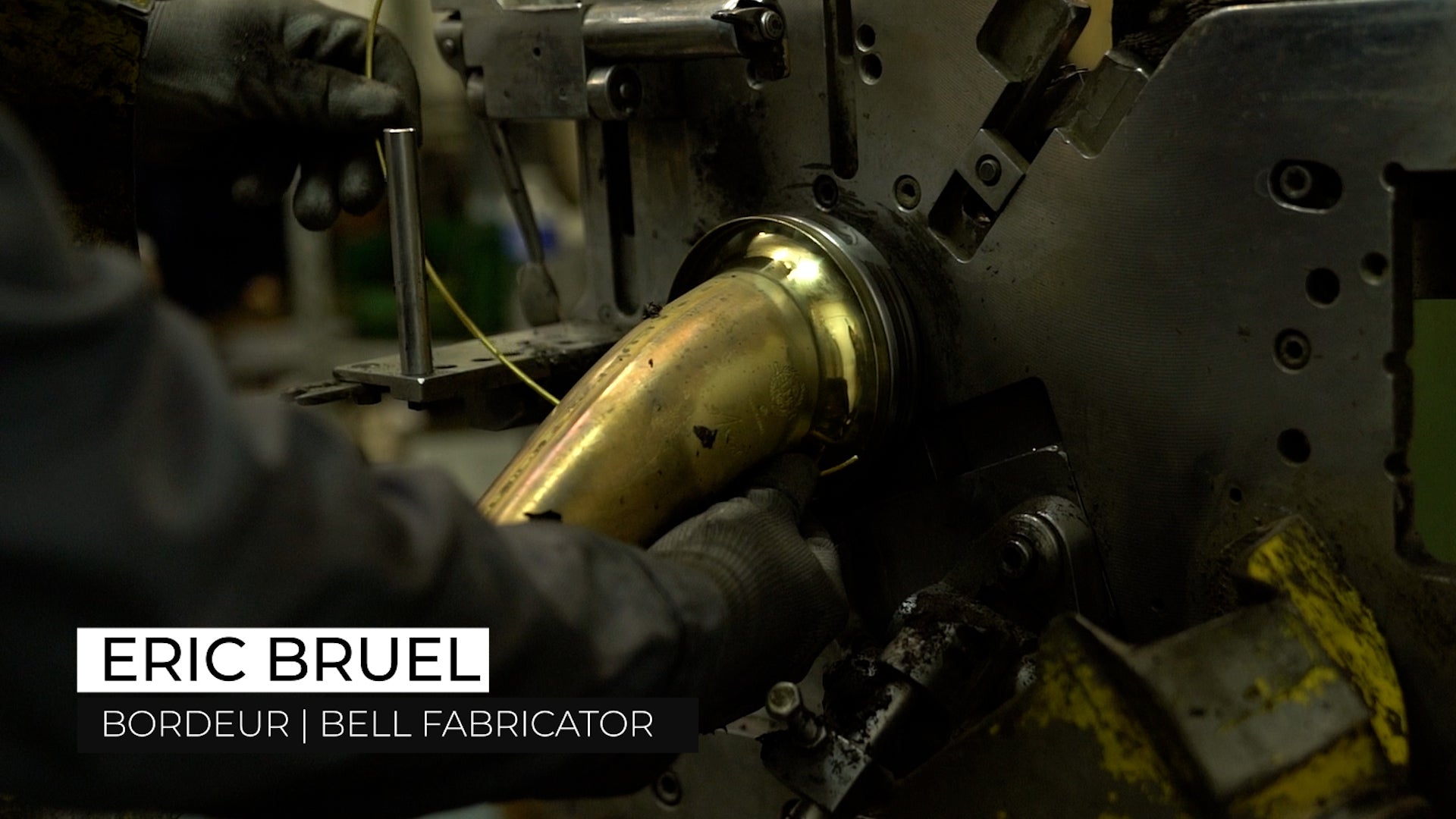 Charger la vidéo : Eric Bruel, Bell fabricator