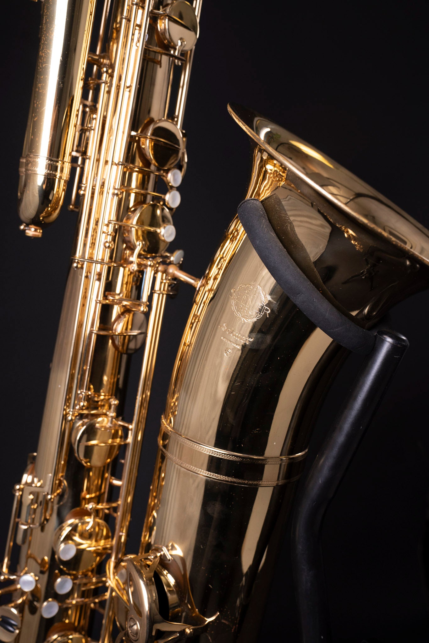 Mark VI bass saxophone n°284491 from 1978 - ReWIND
