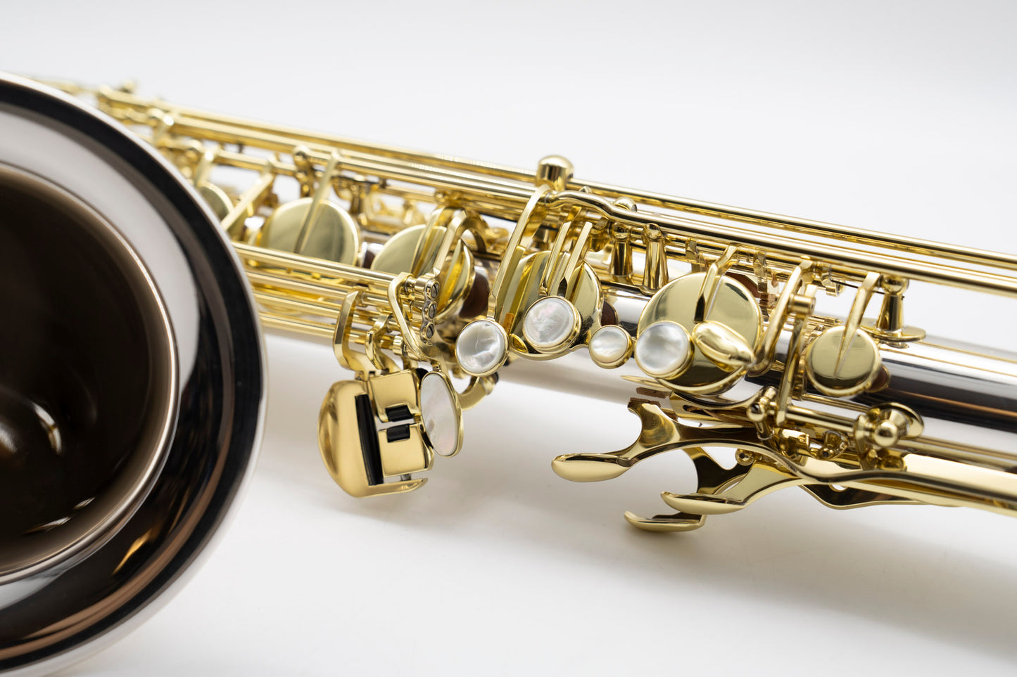 Tenor Series III n°749117 from 2011 in Solid Silver - ReWIND