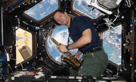 16 levers de soleil et un saxophone au milieu des étoiles