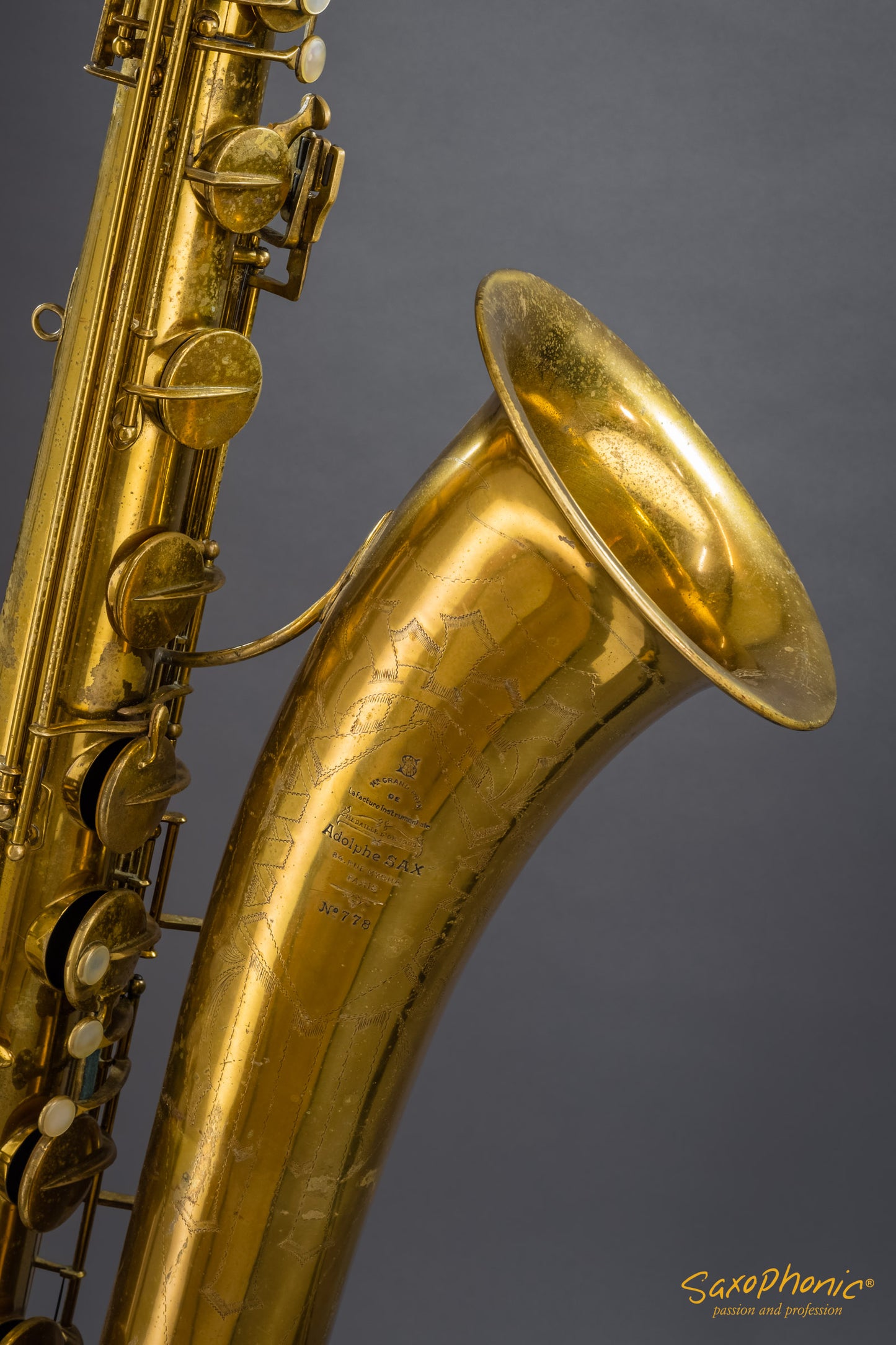Adolphe Sax Baritone Saxophone (1933) made by Henri SELMER Paris, n°778, lacquered