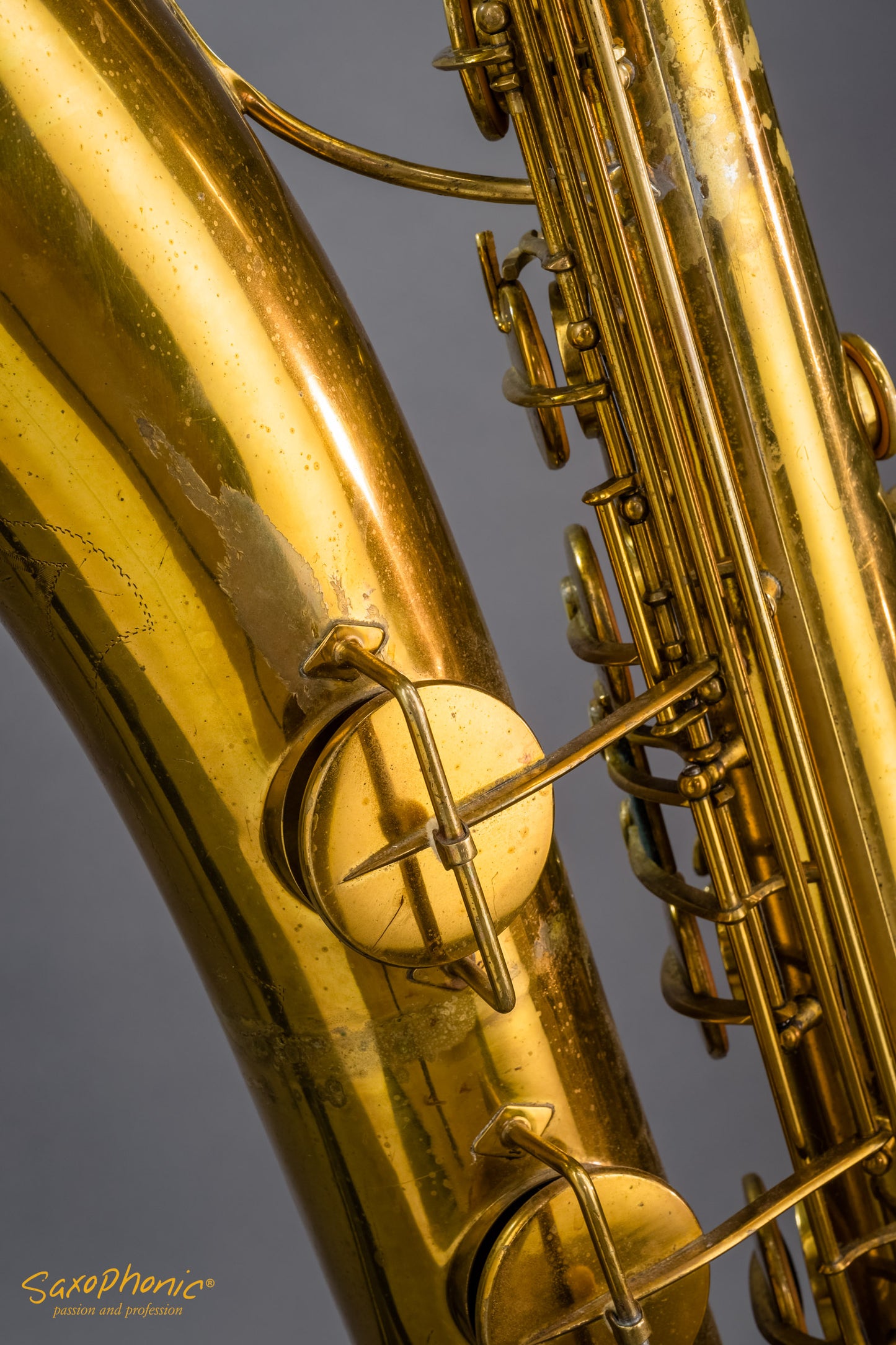 Adolphe Sax Baritone Saxophone (1933) made by Henri SELMER Paris, n°778, lacquered