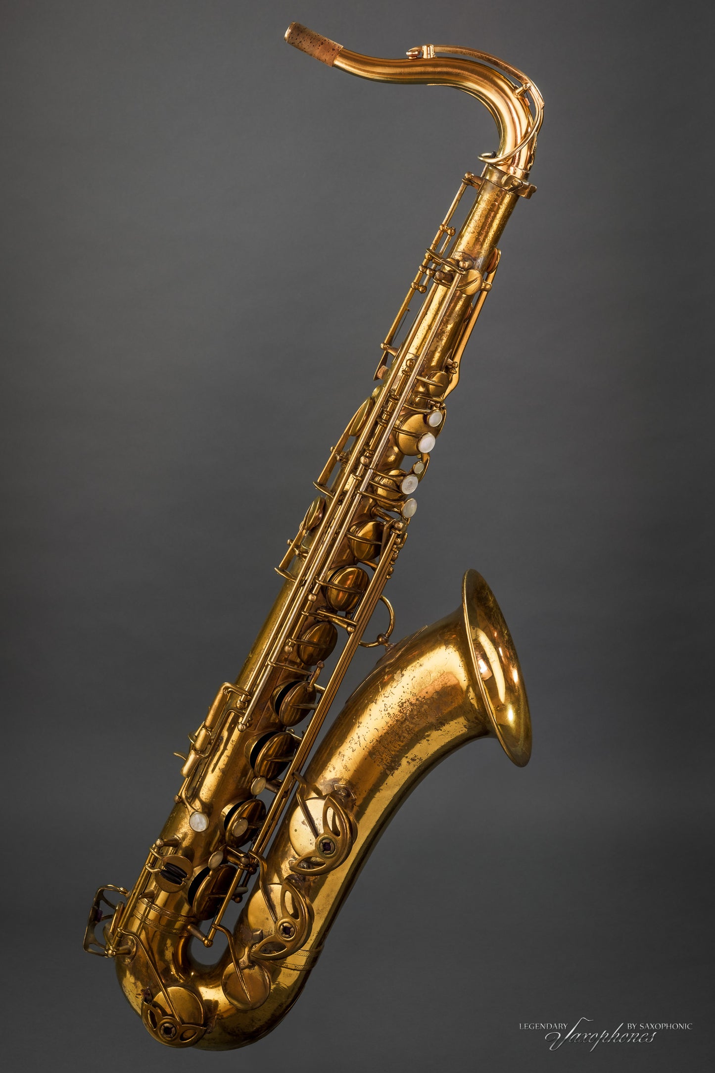 Tenor Saxophone SELMER  Balanced Action (SBA, 1937), n°235XX, lacquered