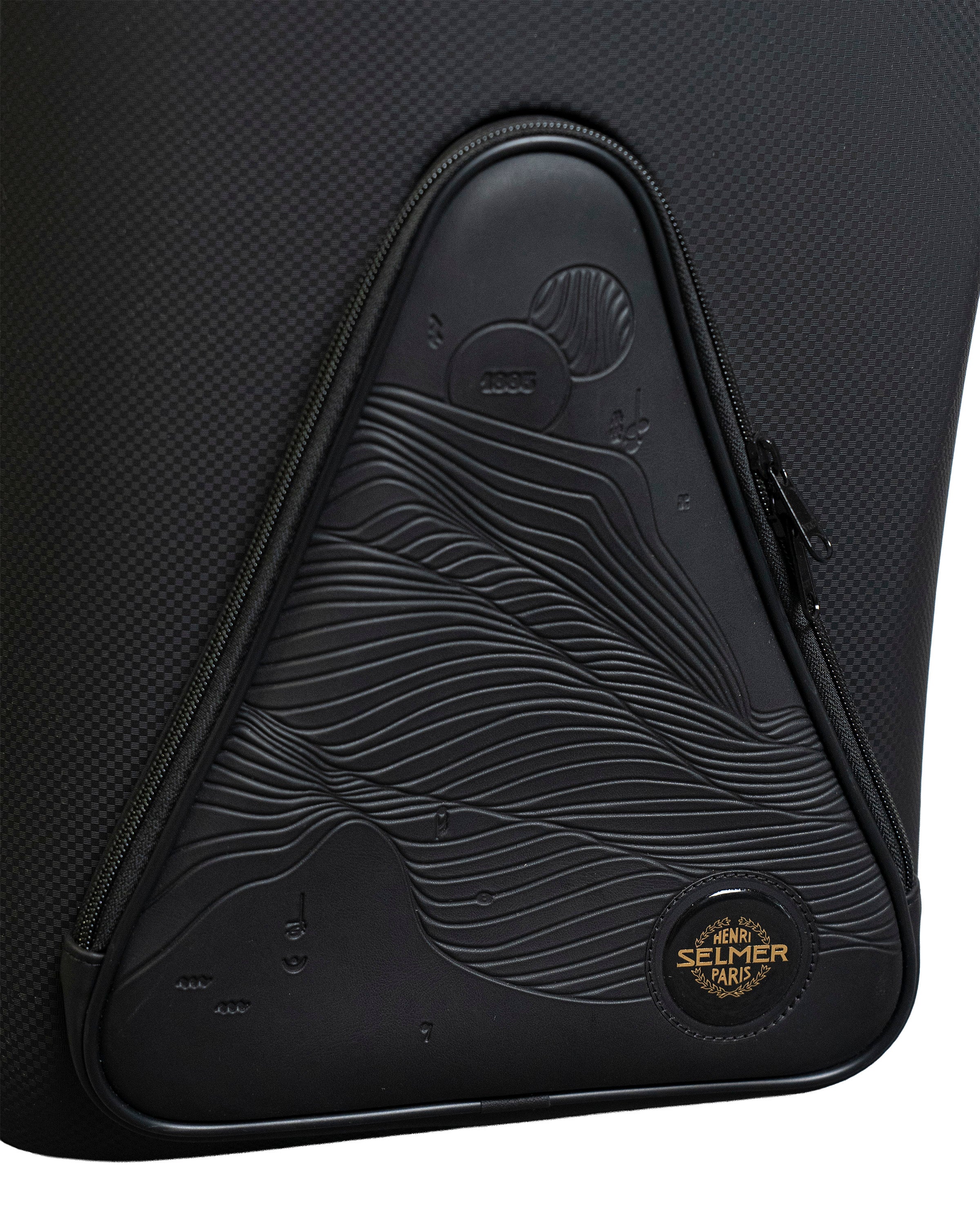 Case for saxophone Ténor Supreme Black Limited Edition – Henri Case for saxophone Ténor Supreme Black Limited Edition – Henri