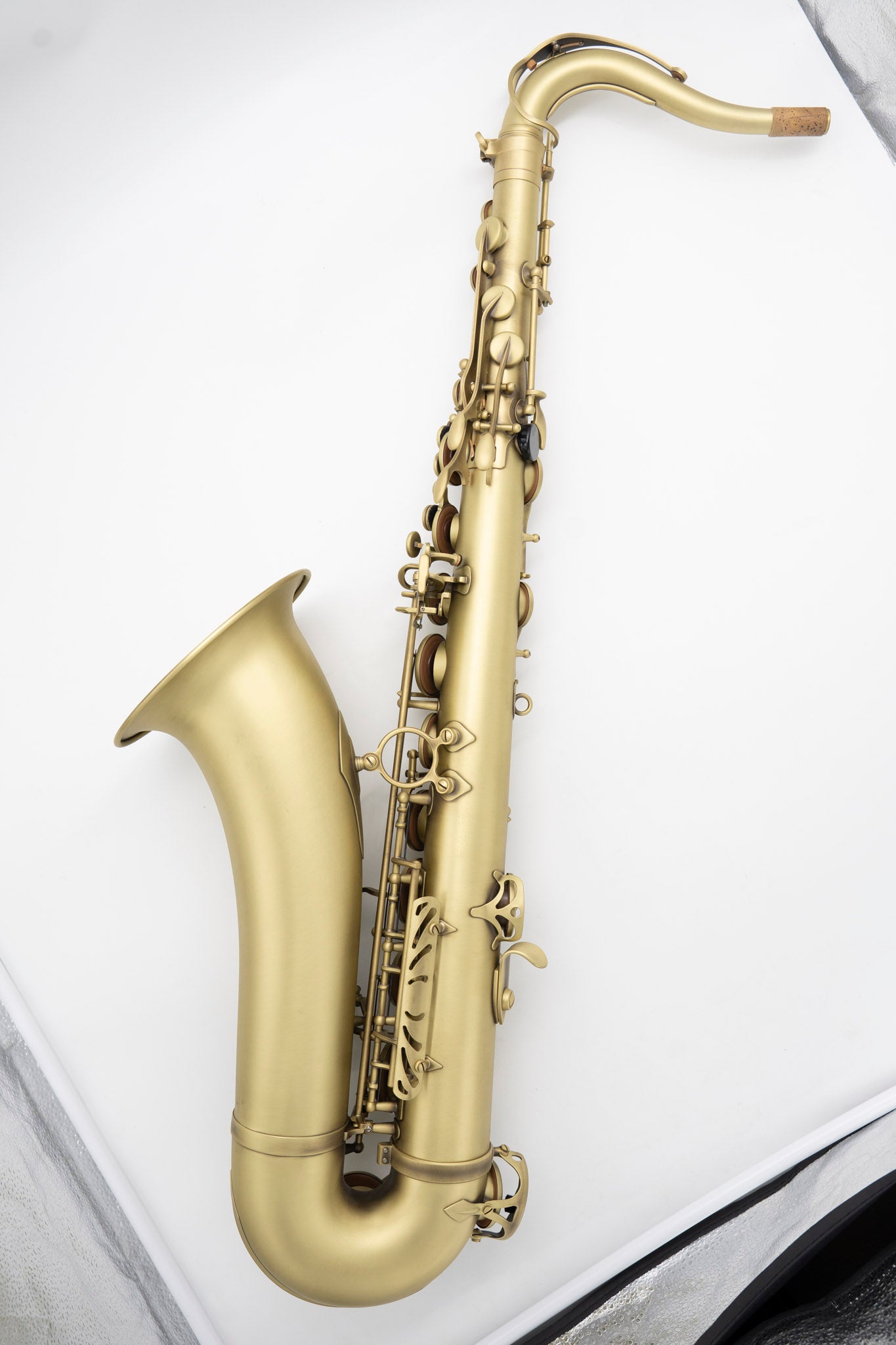 SELMER Reference 54 Tenor Saxophone (2022), N° 834365, antique lacquered - ReWIND