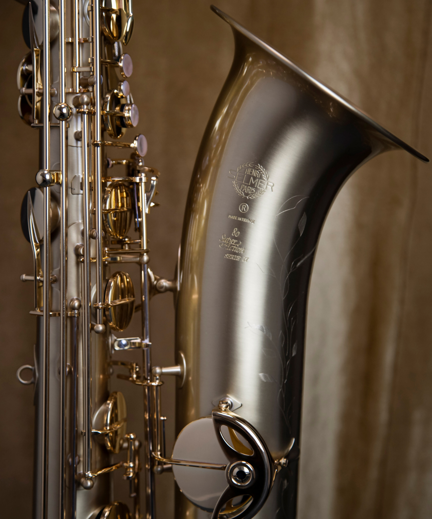 Henri SELMER Paris - Super Action 80 Series II bass saxophone