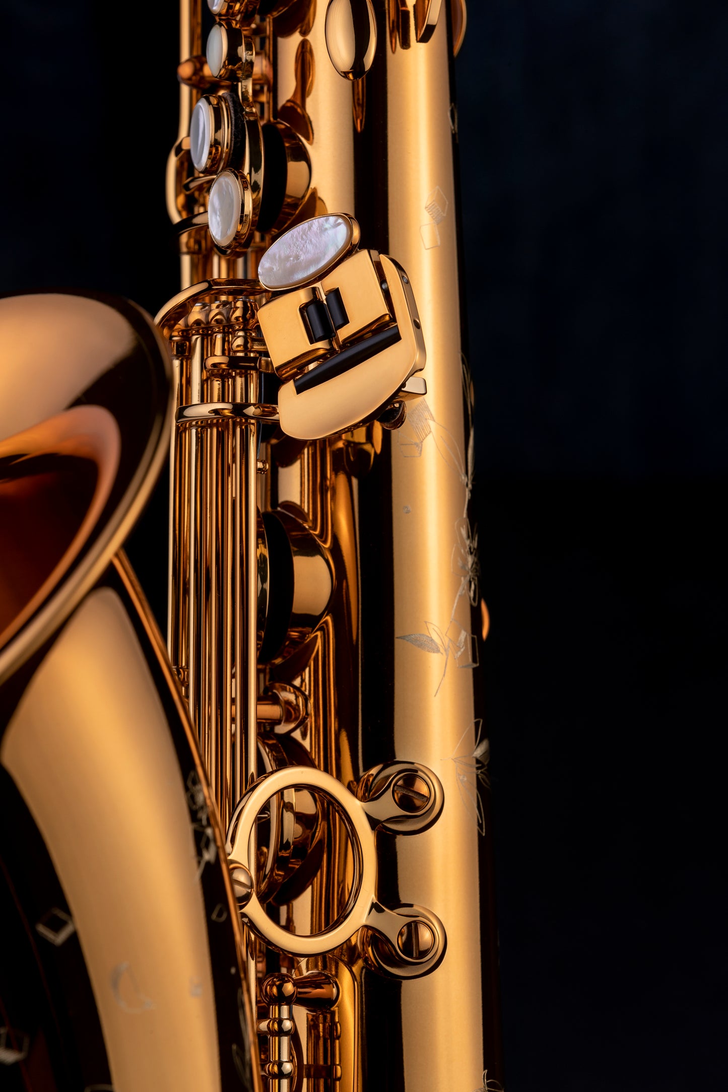 Supreme tenor saxophone